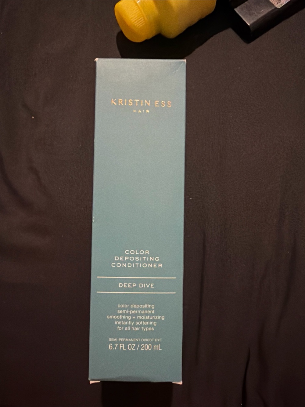 Kristin Ess Color Depositing Conditioner - Deep Dive Teal